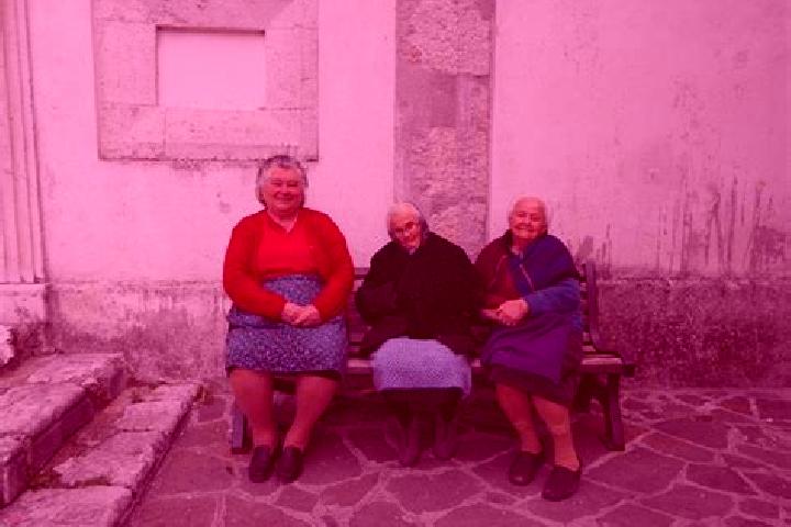 Escorts Fornelli, Italy — Local Companions