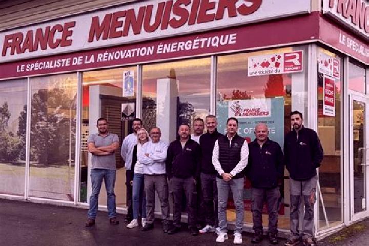 Escorts Foulain, France — Local Companions