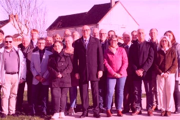 Escorts Fourchambault, France — Local Companions