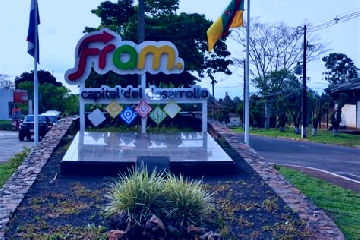 Escorts Fram, Paraguay — Local Companions