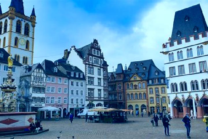 Escorts Freilingen, Germany — Local Companions