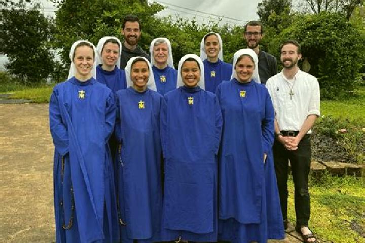 Escorts Freland, France — Local Companions