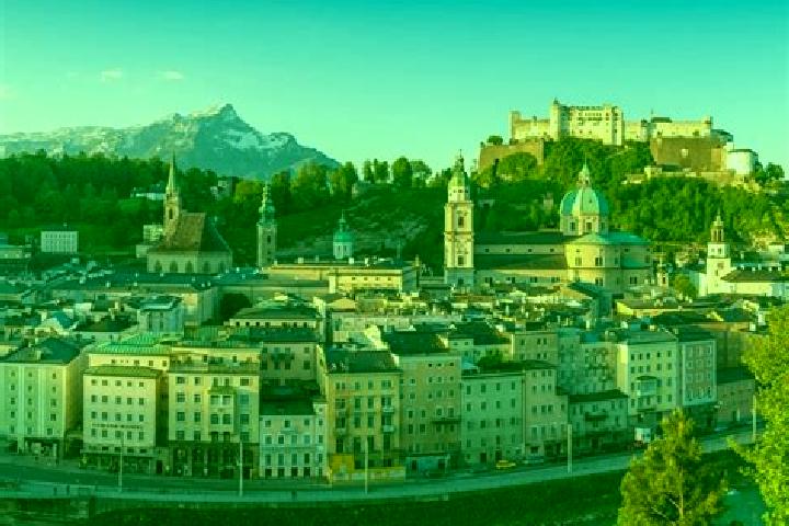 Escorts Fuenfhaus, Austria — Local Companions
