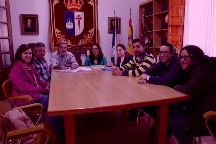 Escorts Fuente de Pedro Naharro, Spain — Local Companions