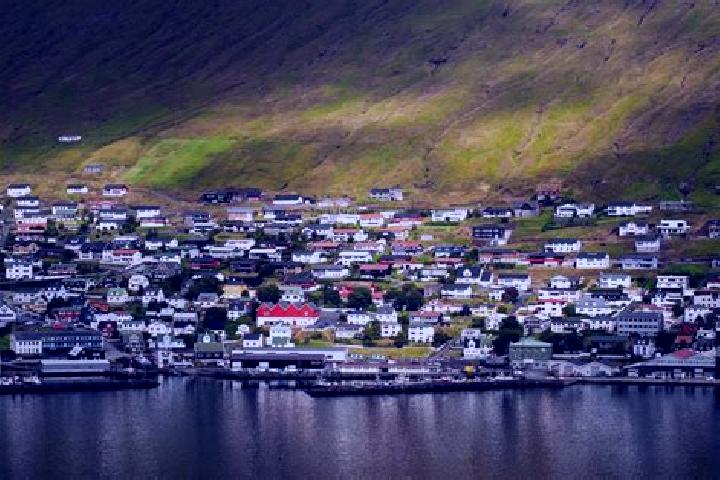 Escorts Fuglafjordur, Faroe Islands — Local Companions