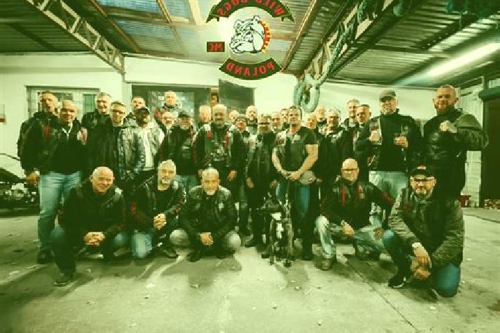 Escorts Galkow Duzy, Poland — Local Companions