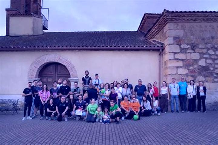 Escorts Gallegos del Pan, Spain — Local Companions