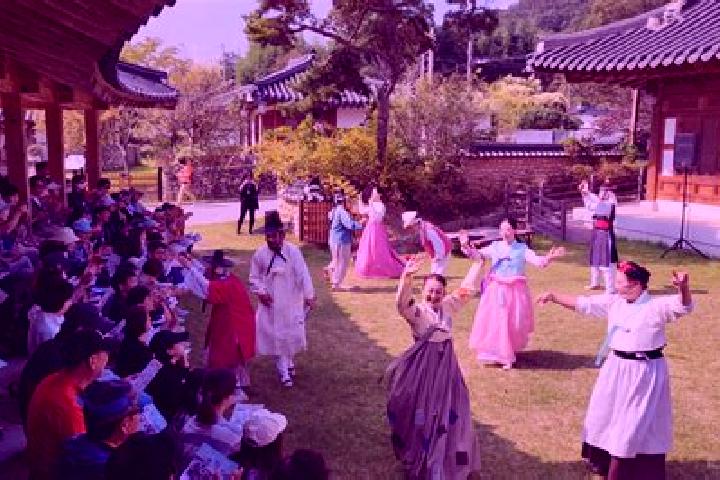 Escorts Gangjin, South Korea — Local Companions