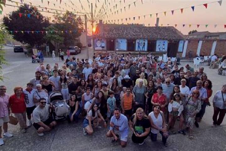 Escorts Gaton de Campos, Spain — Local Companions