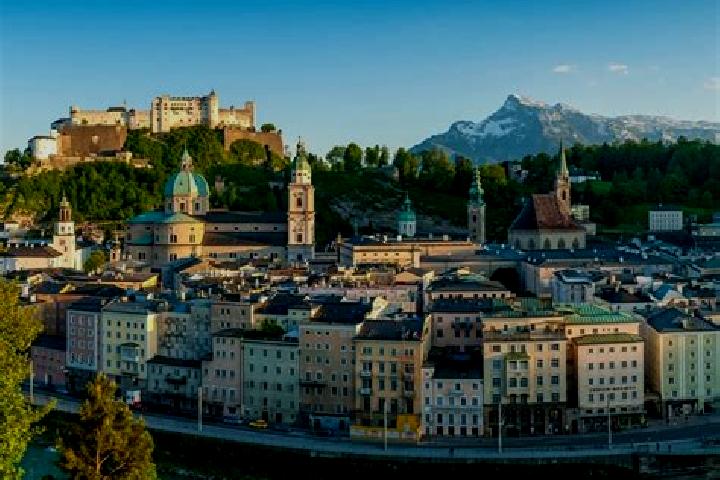 Escorts Gaweinstal, Austria — Local Companions