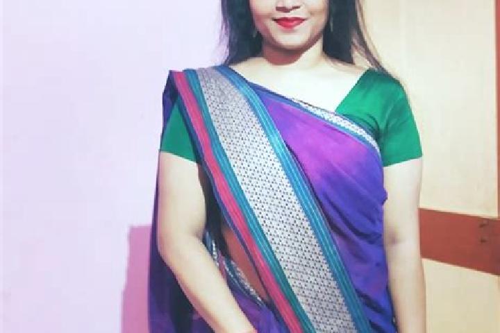 Escorts Gharroli, India — Local Companions