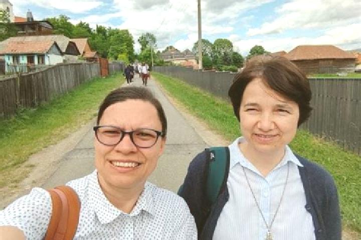 Escorts Ghidici, Romania — Local Companions