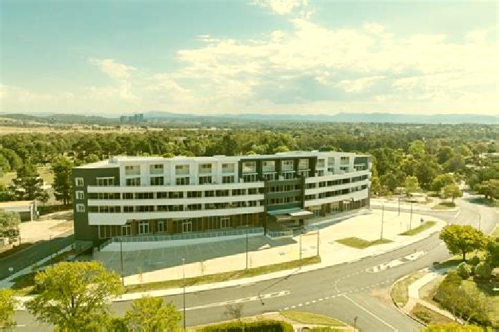 Escorts Giralang, Australia — Local Companions