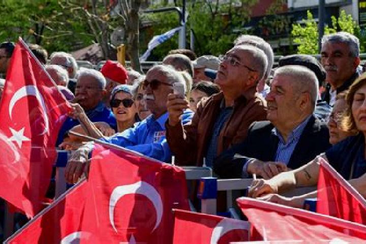 Escorts Goelmarmara, Turkey — Local Companions