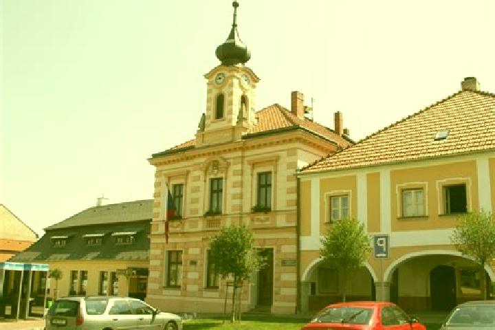 Escorts Golcuv Jenikov, Czech Republic — Local Companions