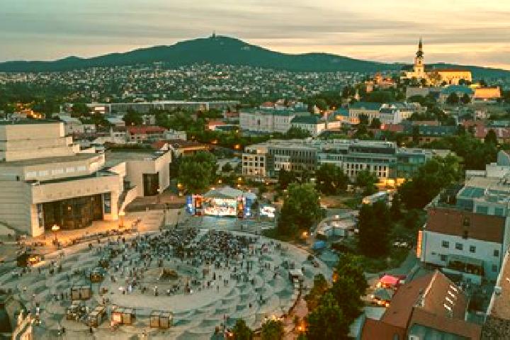 Escorts Golianovo, Slovakia — Local Companions
