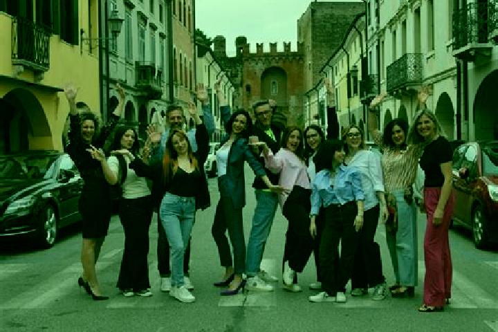 Escorts Grantorto, Italy — Local Companions
