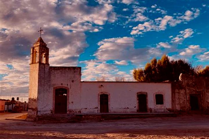 Escorts Guadalupe de las Corrientes, Mexico — Local Companions