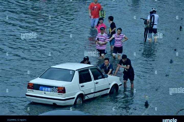 Escorts Guangpo, China — Local Companions