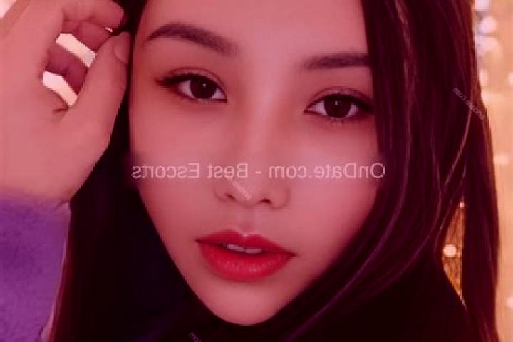 Escorts Guanshui, China — Local Companions