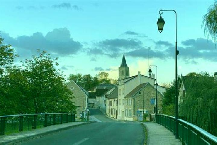 Escorts Guerard, France — Local Companions