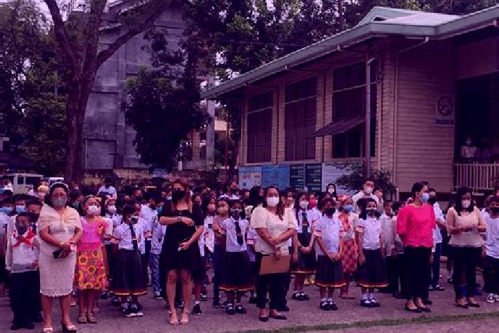Escorts Guindarohan, Philippines — Local Companions