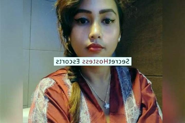 Escorts Gunungrajak, Indonesia — Local Companions