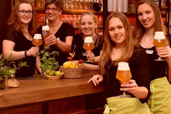 Escorts Gurten, Austria — Local Companions