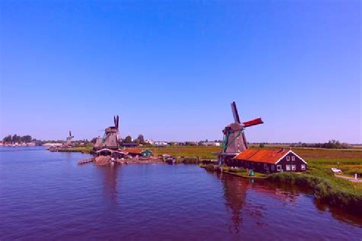Escorts Guttecoven, Netherlands — Local Companions