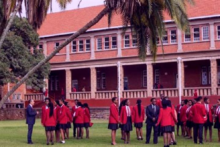 Escorts Gweru, Zimbabwe — Local Companions