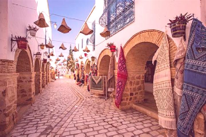Escorts Hammamet, Algeria — Local Companions