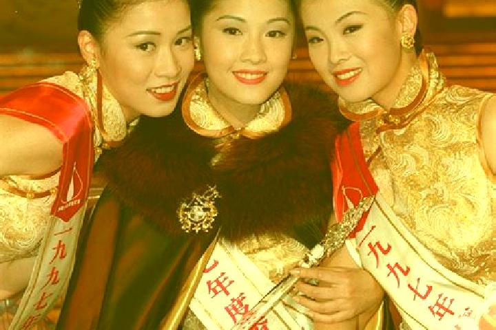 Escorts Hang Hau, Hong Kong — Local Companions