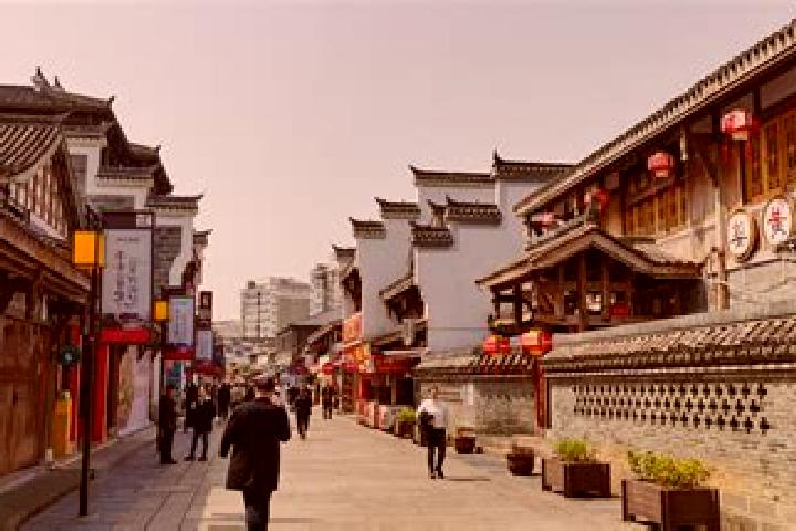Escorts Hanshou, China — Local Companions