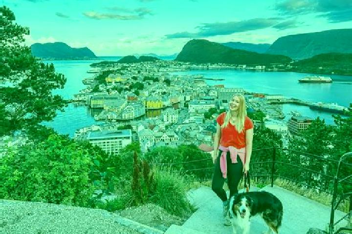 Escorts Hardbakke, Norway — Local Companions