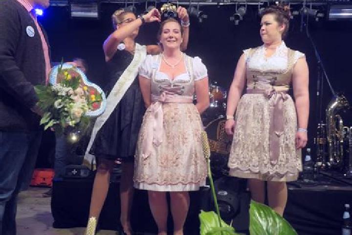 Escorts Hassloch, Germany — Local Companions