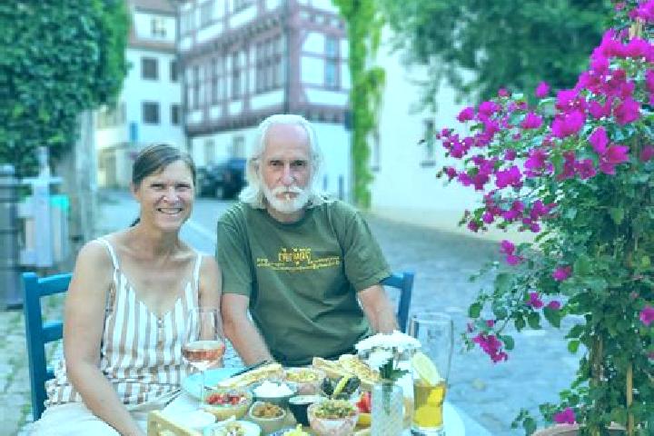 Escorts Hatten, Germany — Local Companions