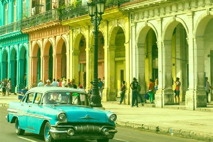 Escorts Havana, United States — Local Companions