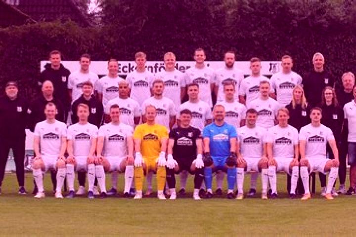 Escorts Heiligenstedten, Germany — Local Companions