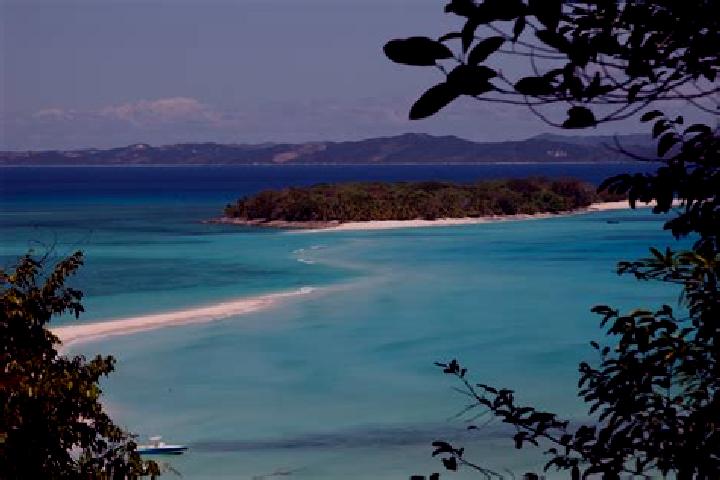 Escorts Hell-Ville, Madagascar — Local Companions