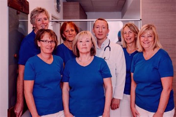 Escorts Helsa, Germany — Local Companions