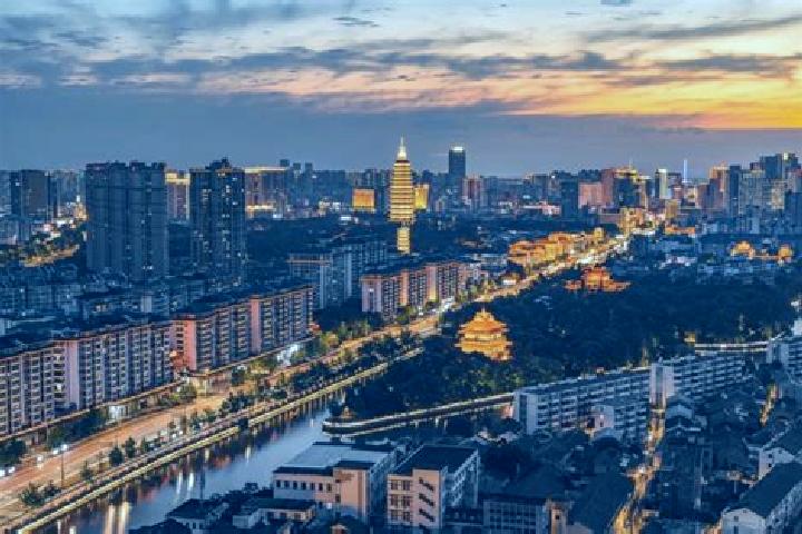 Escorts Henglin, China — Local Companions