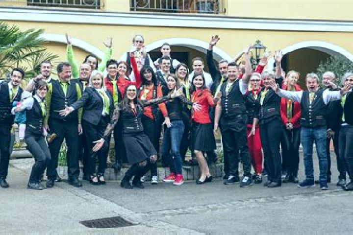 Escorts Hitzendorf, Austria — Local Companions