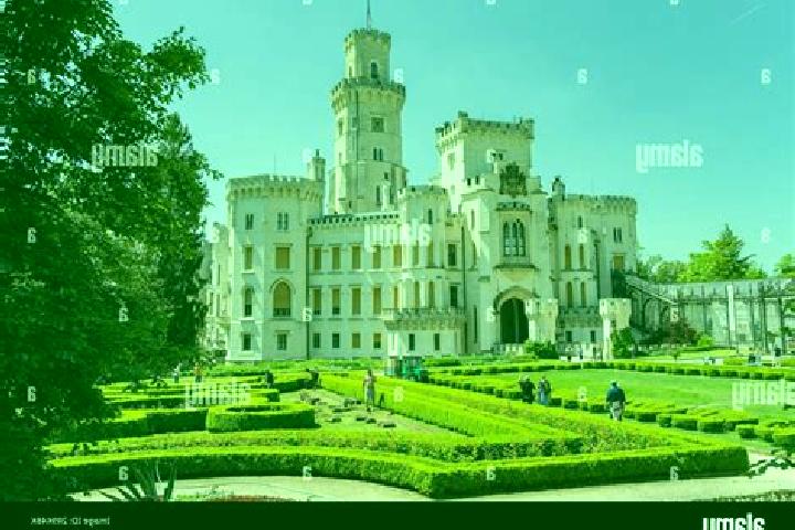Escorts Hluboka nad Vltavou, Czech Republic — Local Companions