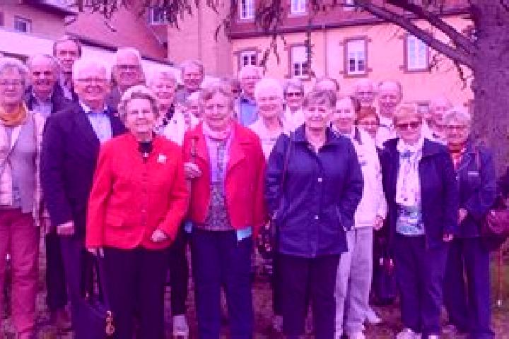 Escorts Hochfelden, France — Local Companions