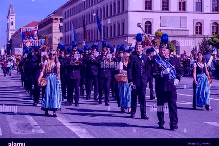 Escorts Hoenigsberg, Austria — Local Companions