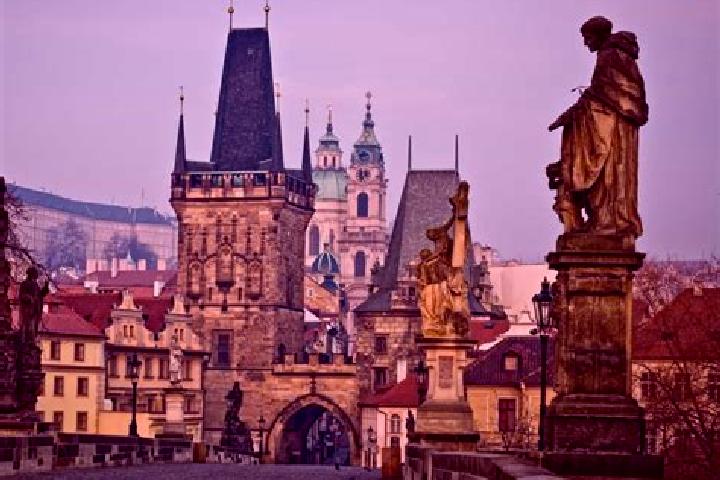 Escorts Holin, Czech Republic — Local Companions