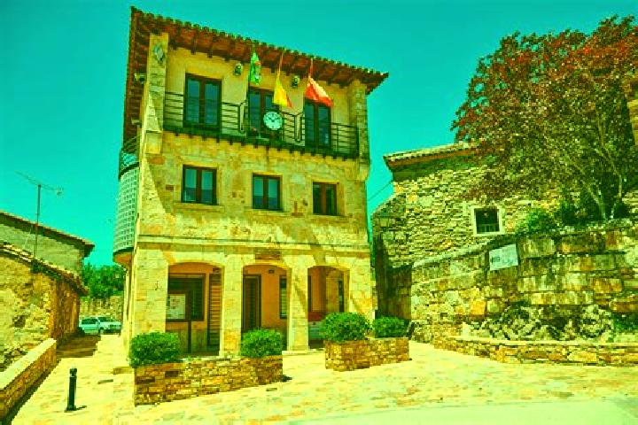 Escorts Horcajuelo de la Sierra, Spain — Local Companions