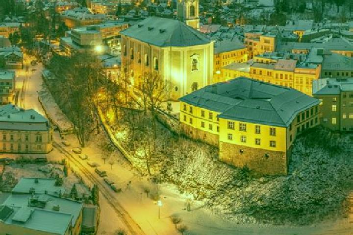 Escorts Horice na Sumave, Czech Republic — Local Companions