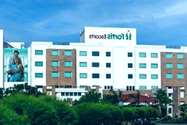 Escorts Hospital, Ireland — Local Companions