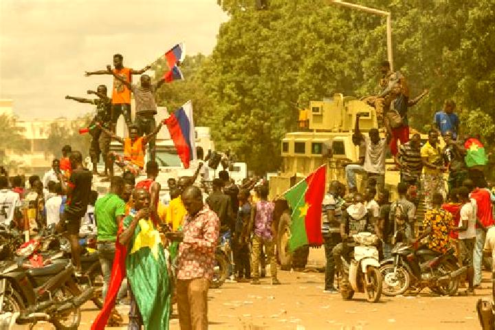 Escorts Hounde, Burkina Faso — Local Companions
